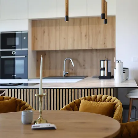 Appartement Anni-free Parking&evcharger-24h Self Check-in Opric