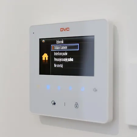 Anni-free Parking&evcharger-24h Self Check-in Apartament Opric